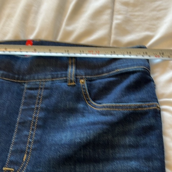Spanx Flare  Bootcut Jeans in Midnight Shade Dark Wash 
 Size Medium NWOT - Picture 13 of 17